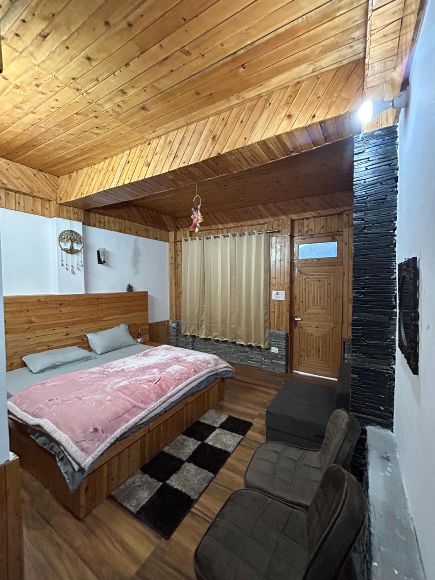 The Himalayan Sukoon Villa Near Jibhi Banjār エクステリア 写真